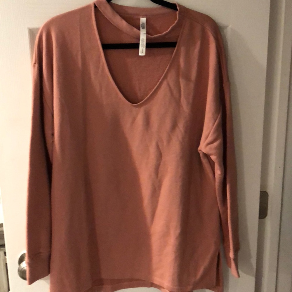 VS Sport sweatshirt with choker NWOT
